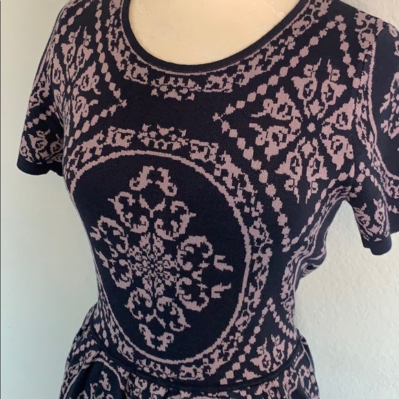 Romeo + Juliet Couture Jacquard Sweater Dress - Picture 2 of 9